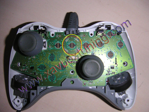 comment demonter une manette d'xbox 360